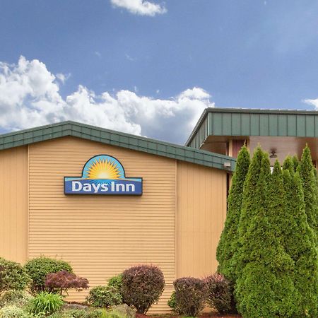 Days Inn By Wyndham Black Bear Salem Luaran gambar